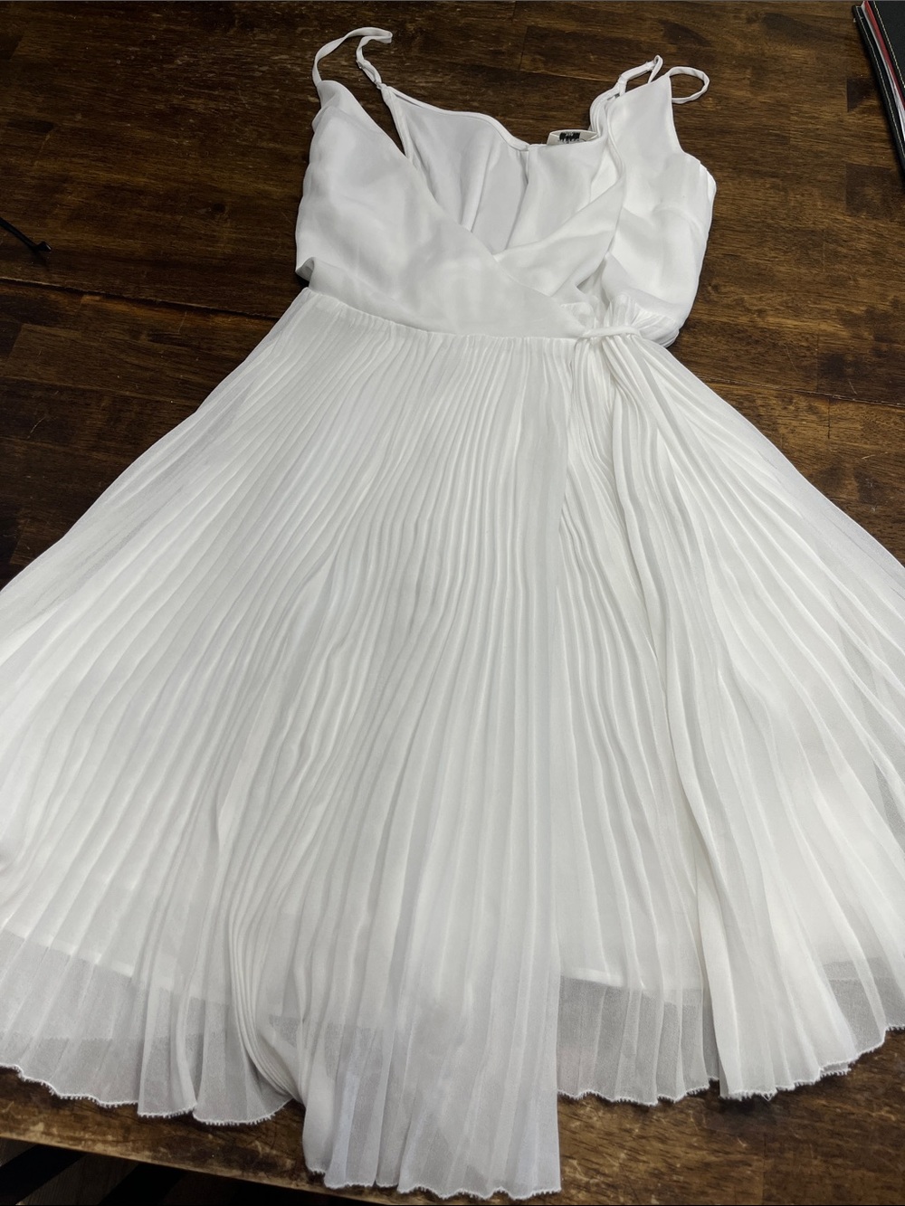 Wilfred White Pleated Spaghetti Strap Dress